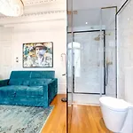 1877 Estrela Palace Gæstehus 4*