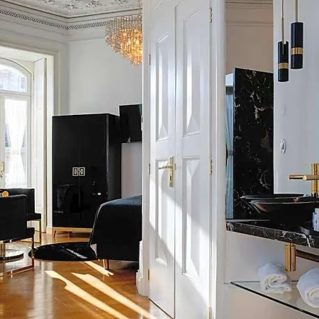 1877 Estrela Palace Guest house 4*