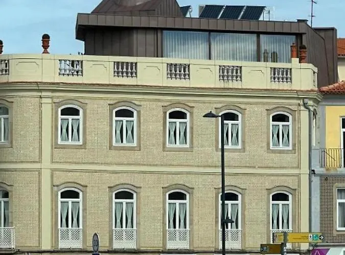 1877 Estrela Palace