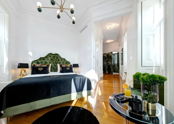 1877 Estrela Palace