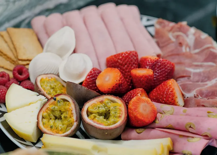 1877 Estrela Palace 4* אבאירו